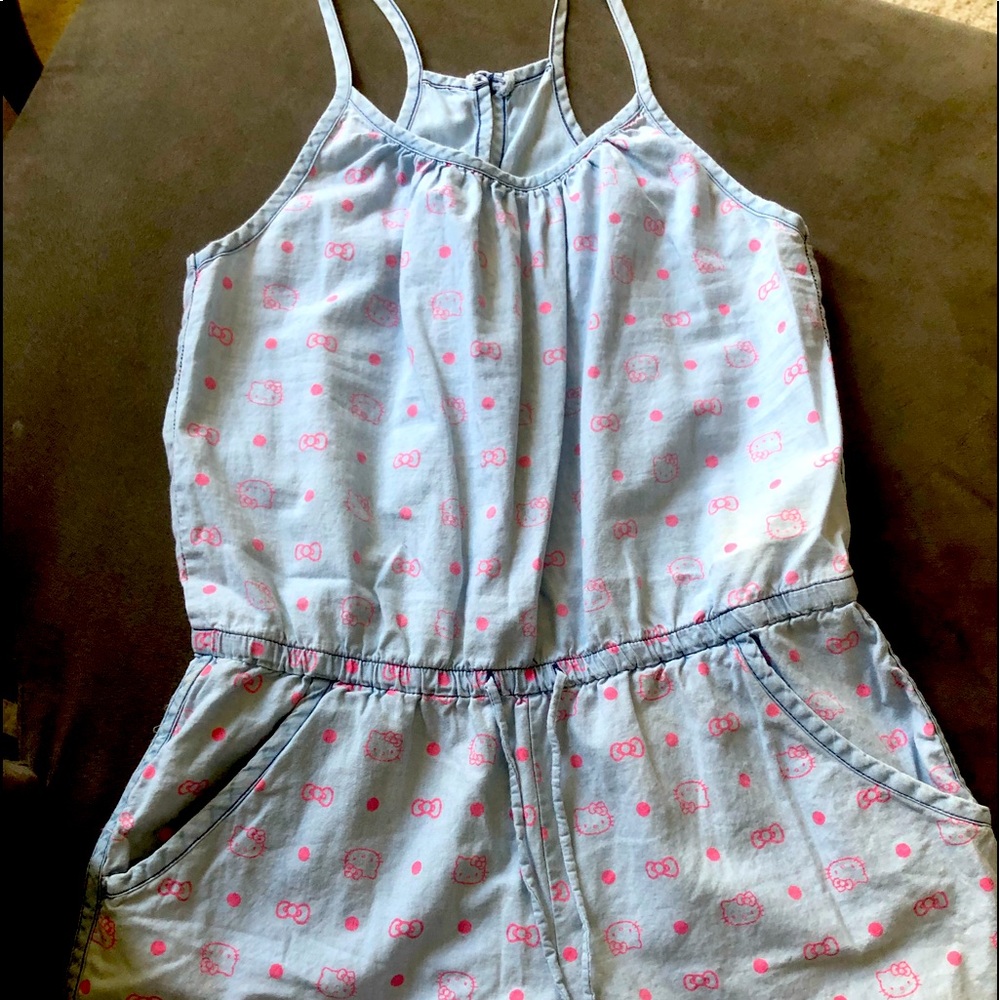 Slightly used Hello Kitty Jumper - Picture 2 of 6